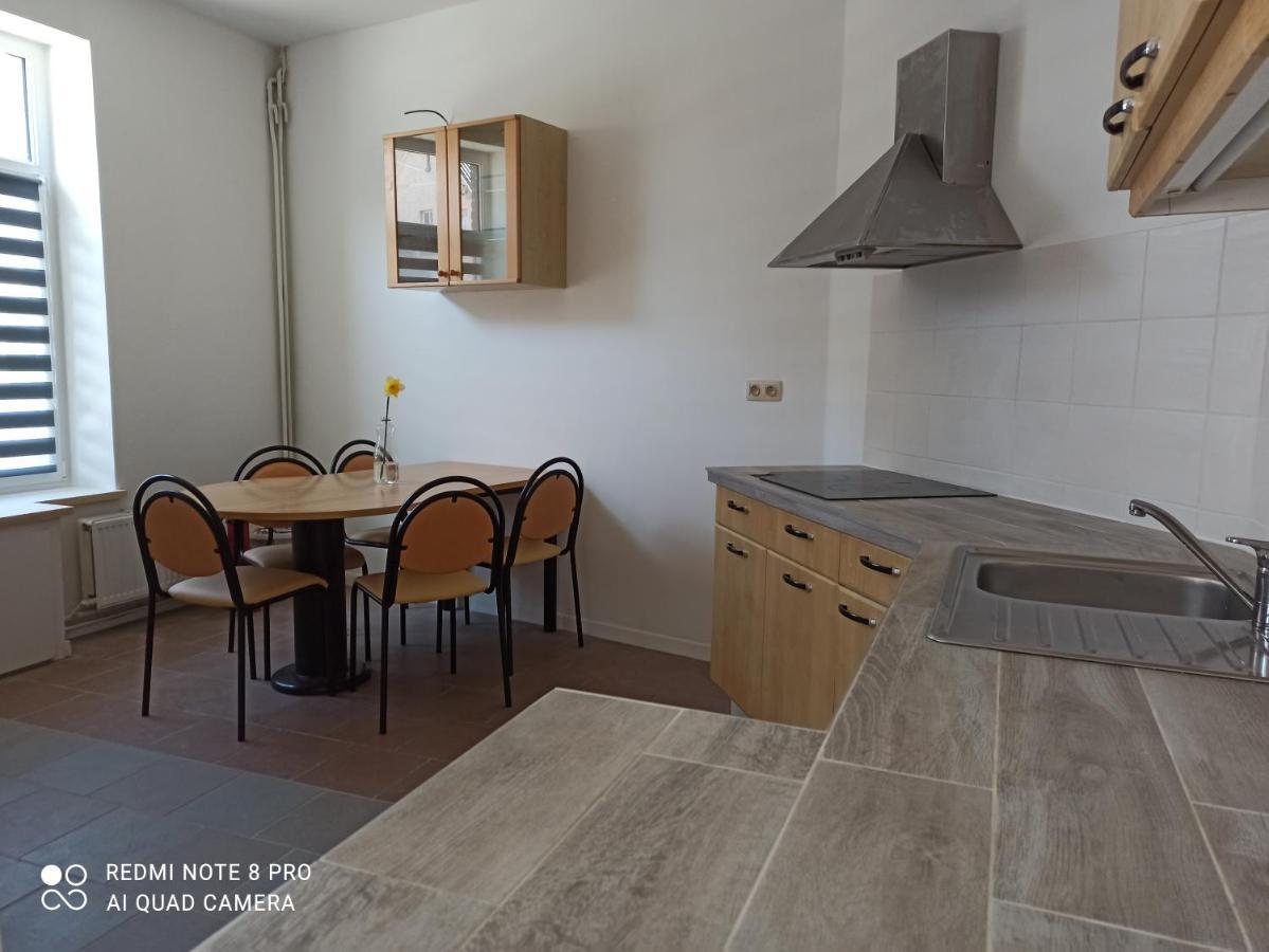Ferienwohnung Loft Cosi A Proximite Du Centre Geographique Belge Gembloux Exterior foto